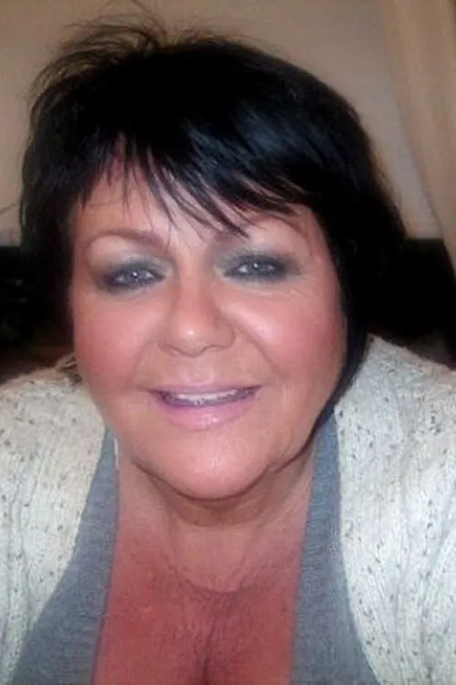 Darren Hart ha trabajado con Edna Caskey en 1 ocasiones