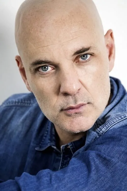 Edoardo Sylos Labini en su biografía y filmografía