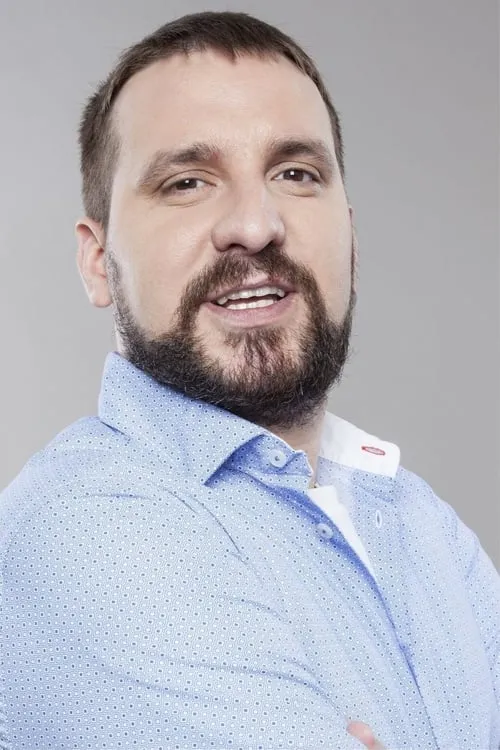 Janklovics Péter ha trabajado con Edu Tóth en 2 ocasiones