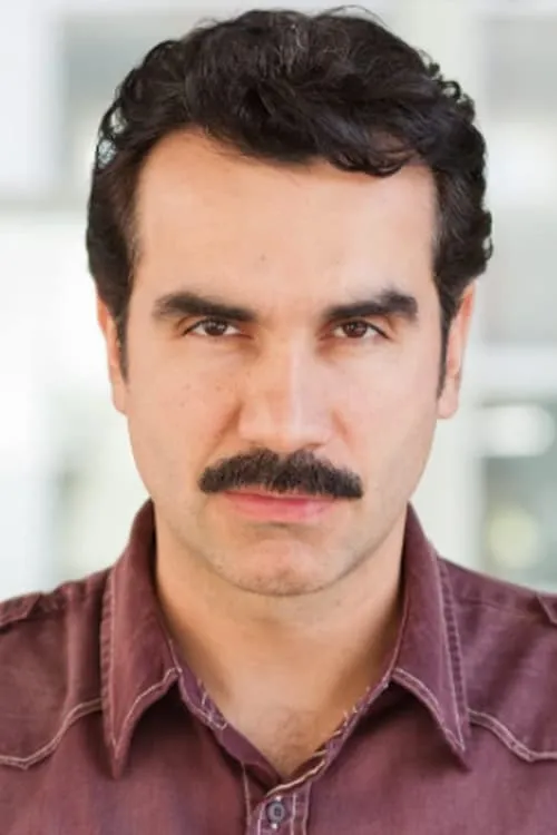 Ciara Bravo ha trabajado con Eduardo Roman en 1 ocasiones