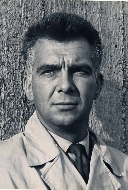 Peteris Gaudinš ha trabajado con Eduards Pavuls en 3 ocasiones