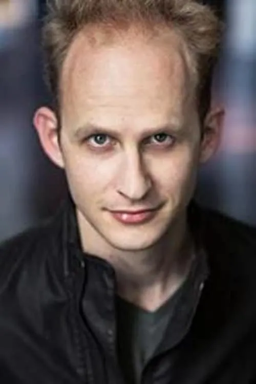 Omar Mostafa ha trabajado con Edward Caruana Galizia en 1 ocasiones