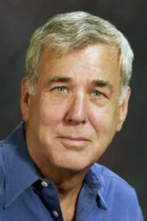 Gregory Allen Gabroy ha trabajado con Edward J. Clare en 2 ocasiones