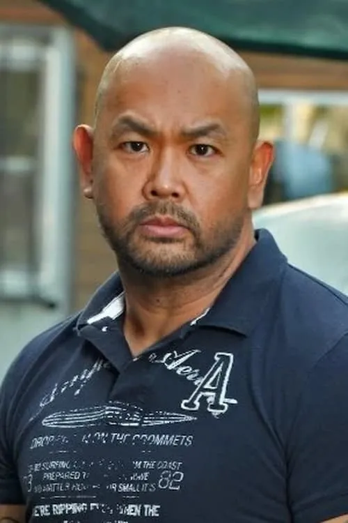 Simon Prescott ha trabajado con Edwin H. Bravo en 1 ocasiones