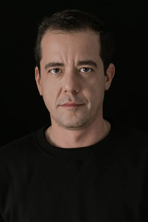 ?a??a ?????? ha trabajado con Efthymis Filippou en 1 ocasiones