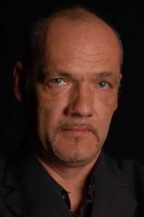 Valeria Jones ha trabajado con Egon Kowalski en 2 ocasiones