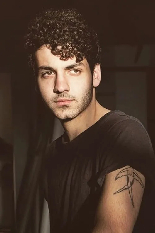 Ehren Kassam — personaje: Jonah Haak