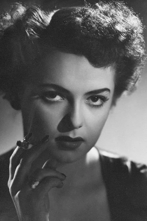 Nils-Erik Mikander ha trabajado con Eila Peitsalo en 2 ocasiones