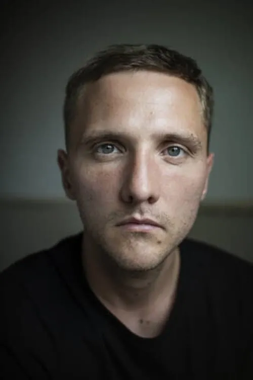 Einar Bredefeldt — personaje: Sindre