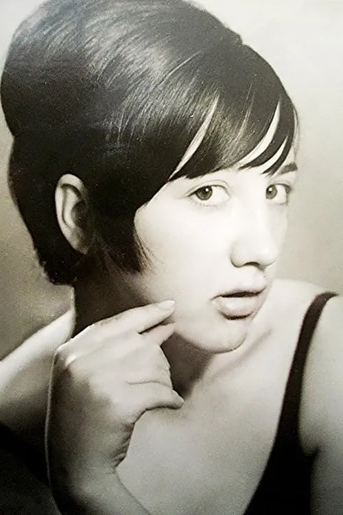 ???? Sa?e??a???? ha trabajado con Eirini Touska en 1 ocasiones