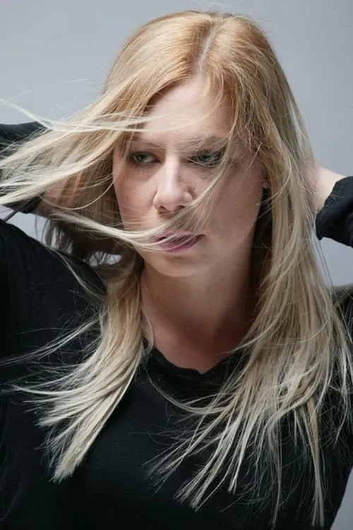 Ekaterina Lapina interpretando a Tamara