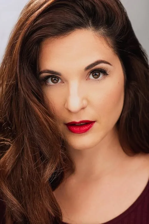 Eleanna Finokalioti interpretando a Prisoner