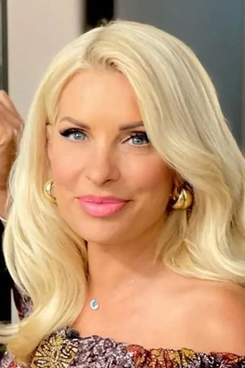 Eleni Menegaki — personaje: Self