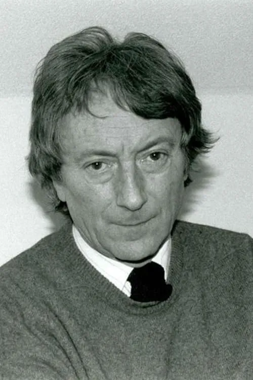 Manuel Gutiérrez Aragón ha trabajado con Elías Querejeta en 2 ocasiones