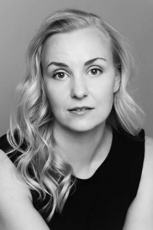 Elina Aalto — personaje: Niina Lähde