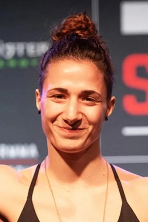 Sinead Kavanagh ha trabajado con Elina Kallionidou en 3 ocasiones