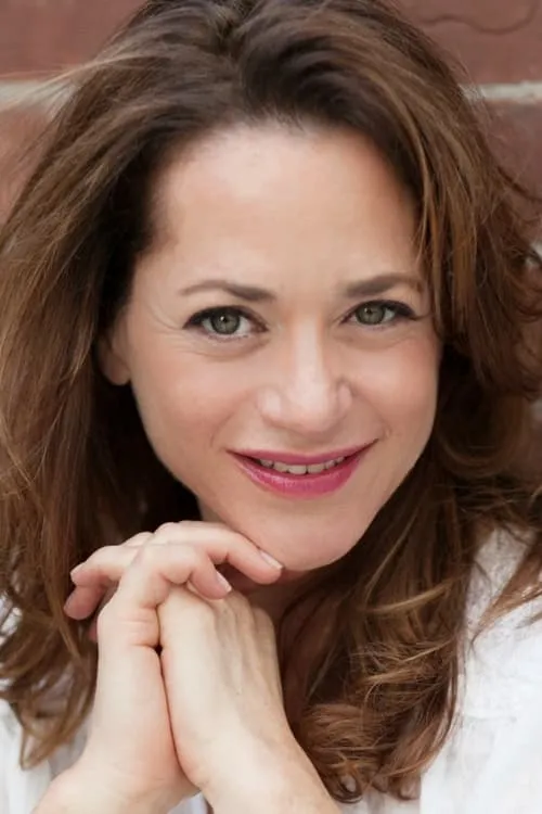 Amy Gandolfi ha trabajado con Elissa Middleton en 1 ocasiones