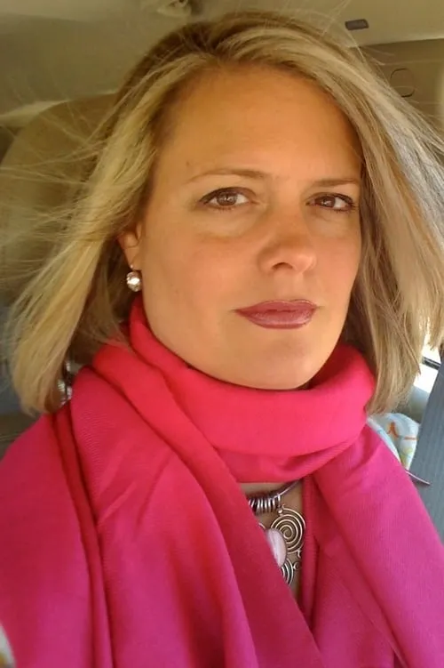 Ken Heron ha trabajado con Elizabeth Cox en 1 ocasiones