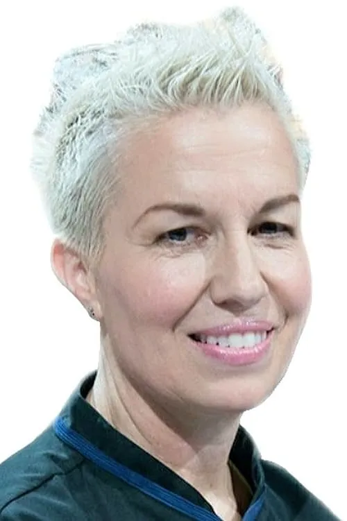 Juan Carlos Arena ha trabajado con Elizabeth Falkner en 1 ocasiones