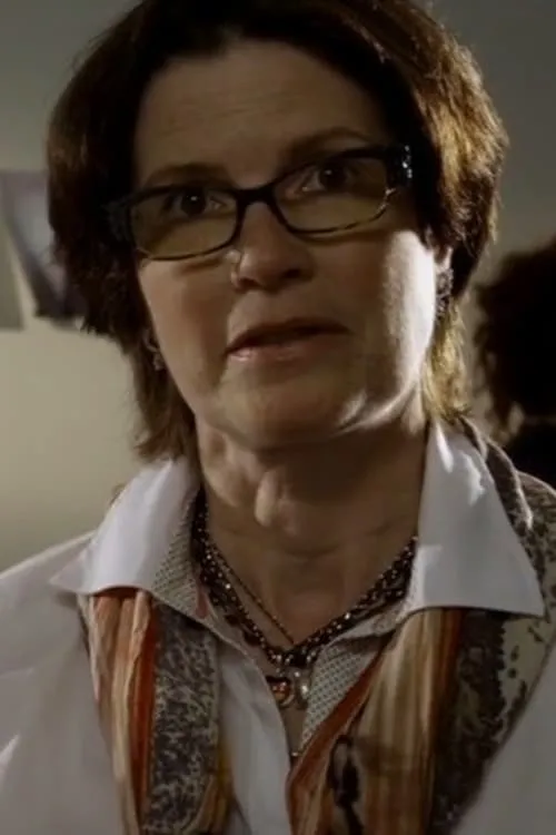 Lee Fobert ha trabajado con Elizabeth Herring en 1 ocasiones