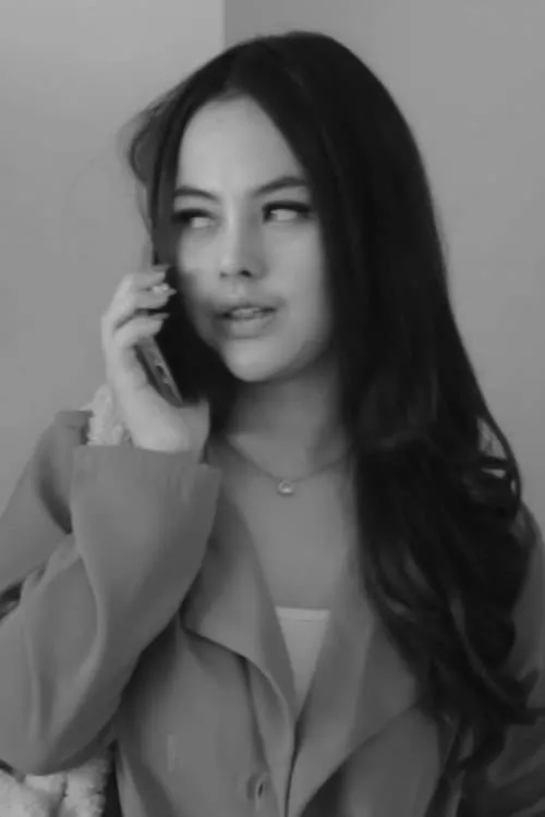 M Fariz Putra ha trabajado con Elji Earlene en 3 ocasiones