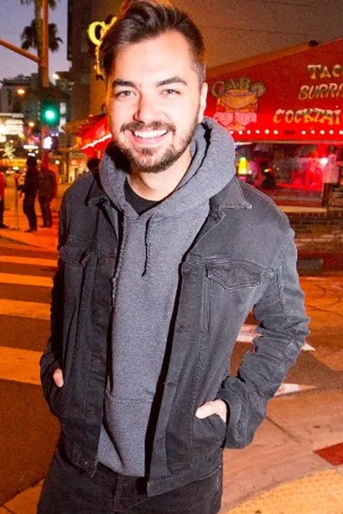 Kevin Brueck ha trabajado con Elliott Morgan en 2 ocasiones