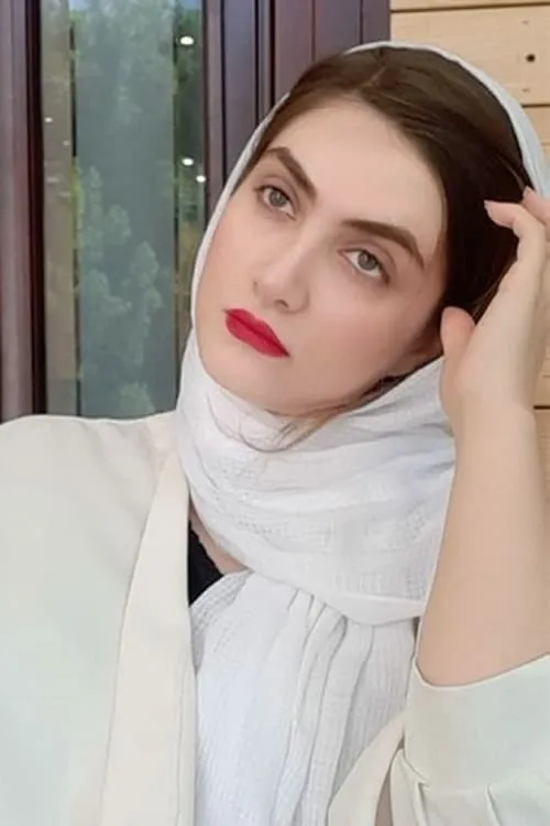 Elnaz Molk — personaje: Aisan