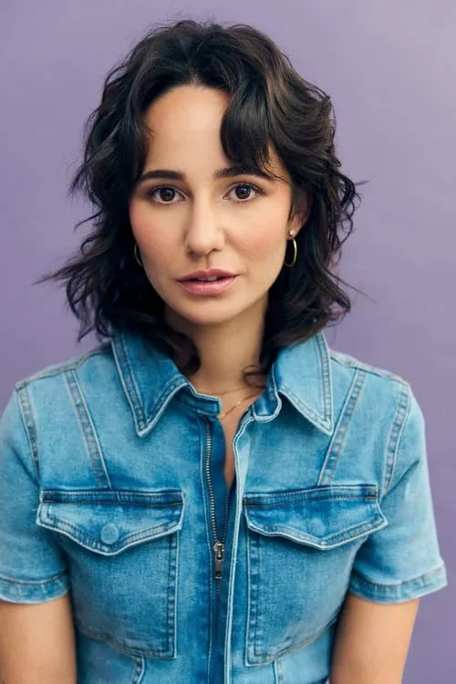 Julien Carrière ha trabajado con Elsa Iseult en 2 ocasiones