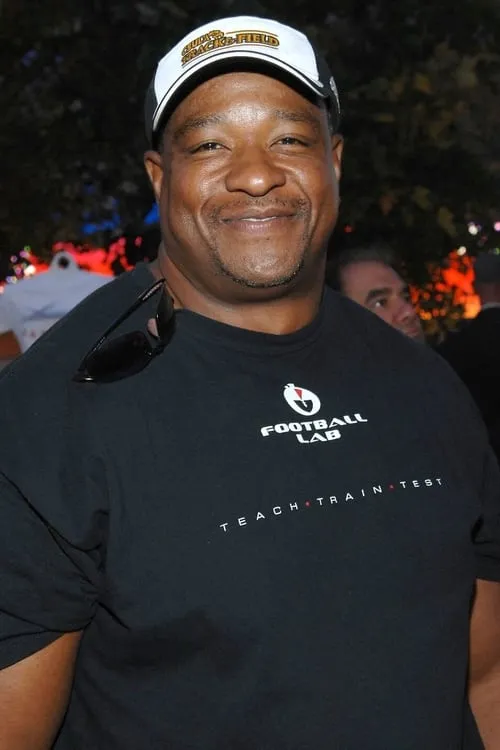 Sarah Dampf ha trabajado con Elston Ridgle en 1 ocasiones