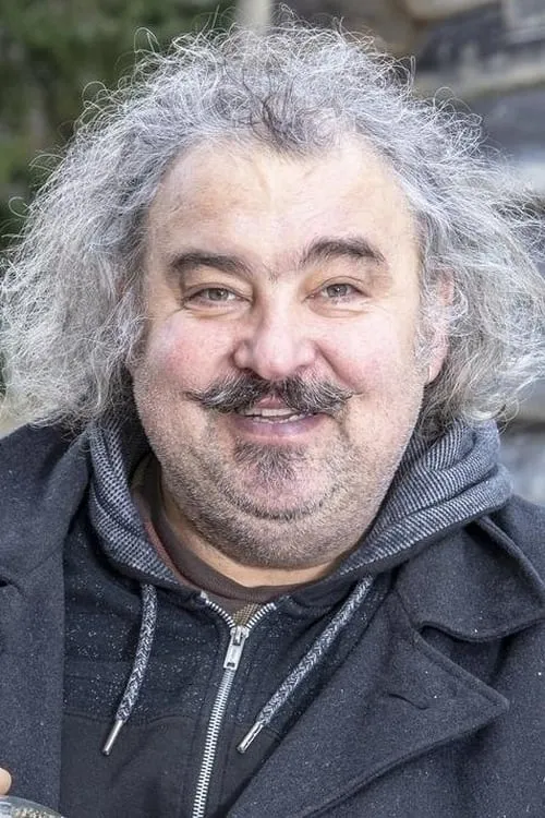 Electra ha trabajado con Emil Rutiku en 1 ocasiones