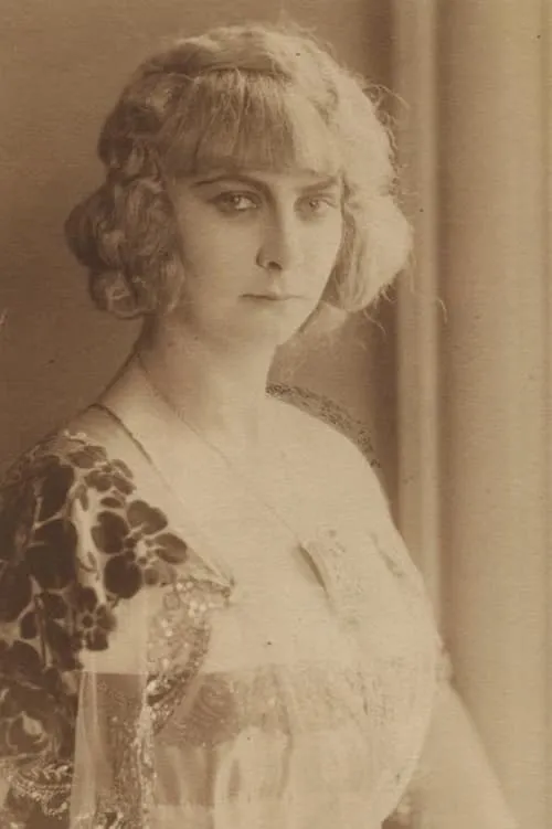 Doris Langkilde ha trabajado con Emilie Sannom en 3 ocasiones