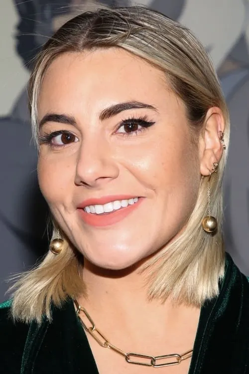 Emily De Margheriti interpretando a Daisy