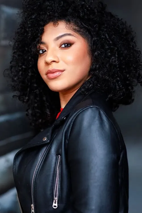 Foto de perfil del actor Emily Tunon en el reparto