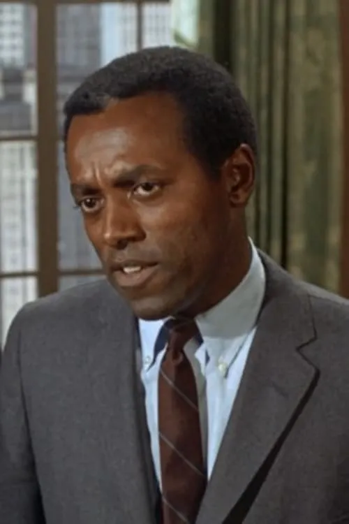 Emmanuel Thomas en su biografía y filmografía