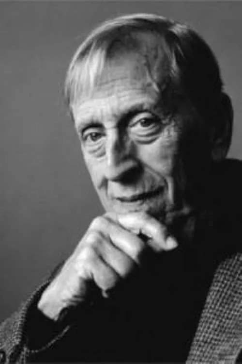 Raúl García Losada ha trabajado con Enrique Pineda Barnet en 1 ocasiones