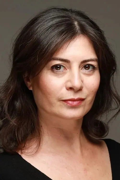 Ayse Tolga ha trabajado con Eren Balkan en 1 ocasiones