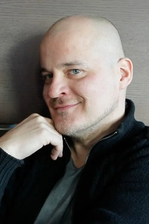 Taavi Tõnisson ha trabajado con Ergo Kuld en 1 ocasiones