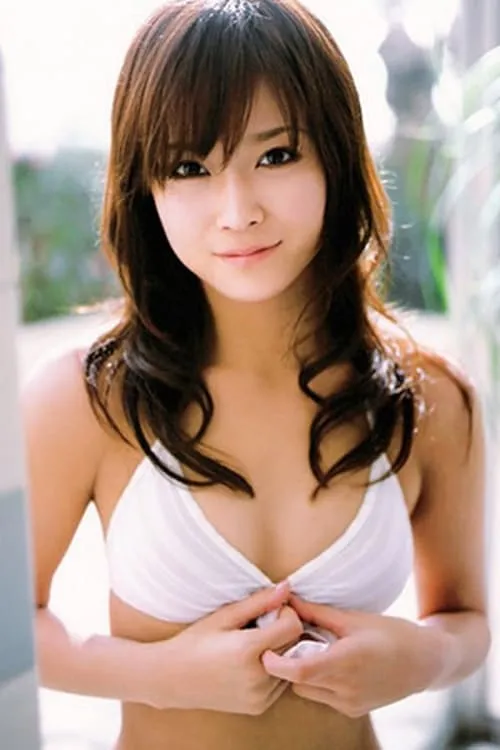 Satomi Ishii ha trabajado con ???? en 1 ocasiones