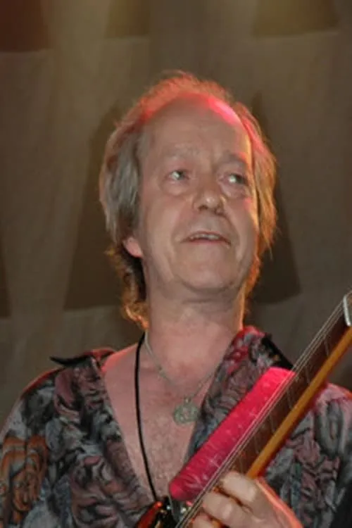 Caroline Crowther ha trabajado con Eric Bell en 2 ocasiones