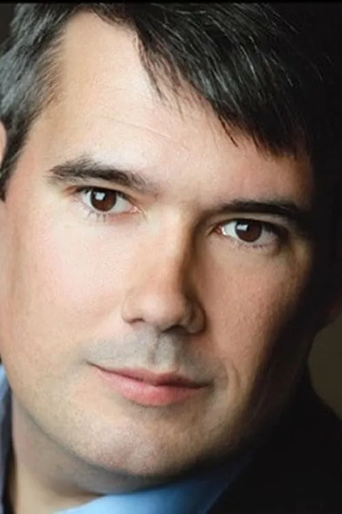 Eric C. Bailey interpretando a Steve Gimbler