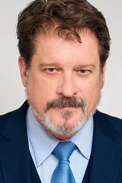 Scott Parietti ha trabajado con Eric Shine en 1 ocasiones