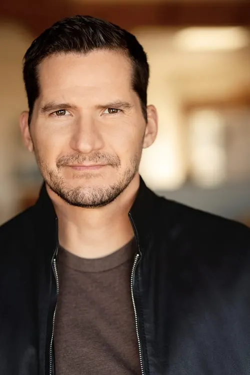 Michael-David Aragon ha trabajado con Eric Steinig en 3 ocasiones