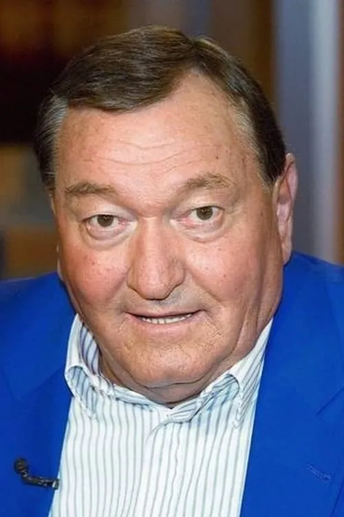 Erich von Däniken — personaje: himself