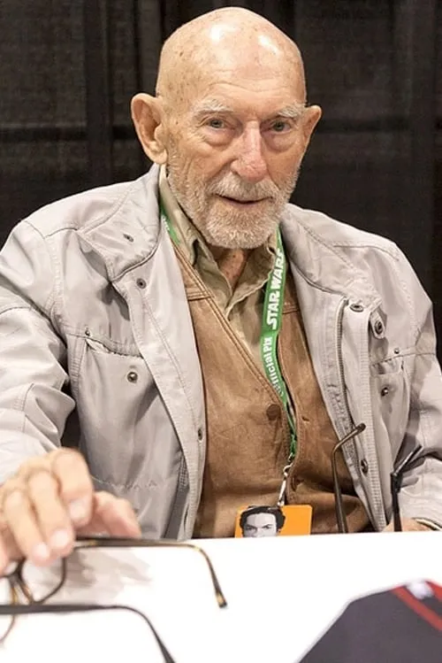 Erik Bauersfeld en su biografía y filmografía