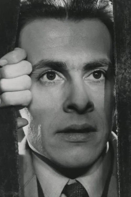 Erik Mørk interpretando a Bols