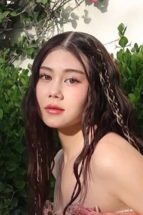 Chris Taloa ha trabajado con Erika Titus en 1 ocasiones