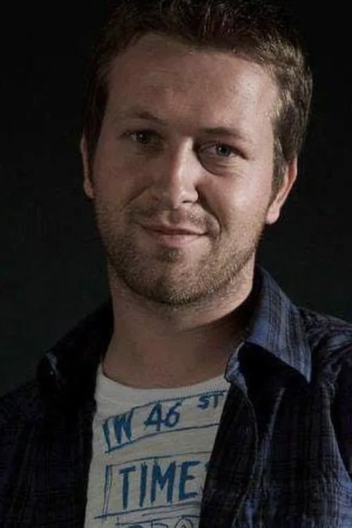 Erkan Pekbay — personaje: Alper