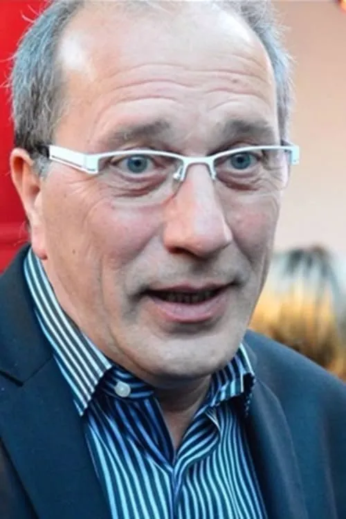 Gastón Ricaud ha trabajado con Ernesto Claudio en 1 ocasiones