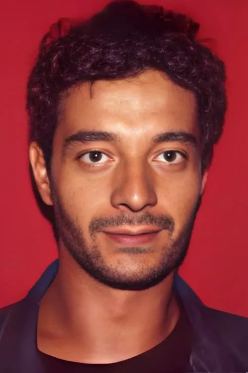 Sahika Tekand ha trabajado con Erol Durak en 3 ocasiones