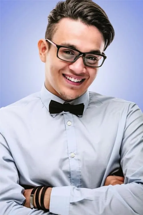 Erwin Dawson interpretando a Ahmad